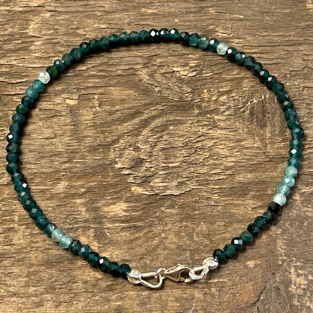 Grandidierite Bead Bracelet (NWOT)